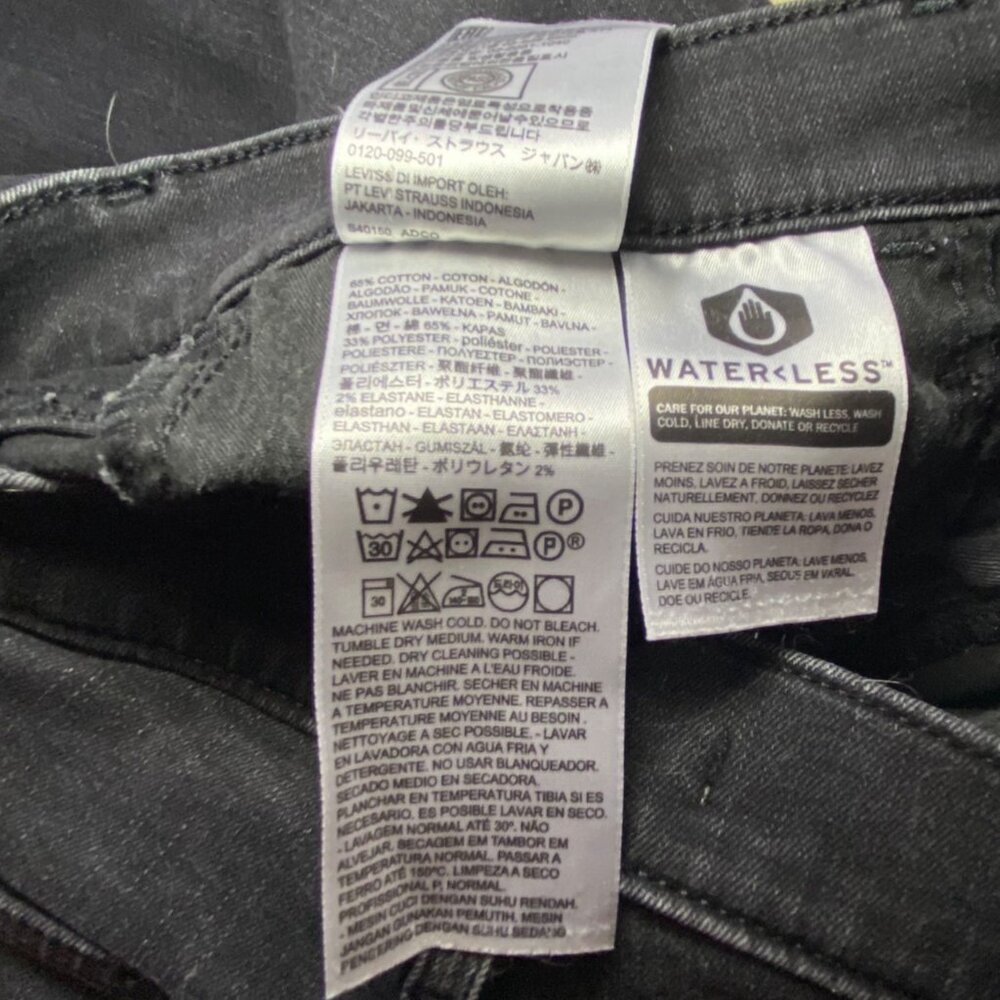 Levis 720 High Rise Super Skinny Jeans Size 30 Black Denim Womens Stretch - Picture 8 of 8